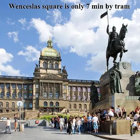 דירה Stylish In Heart Of Zizkov Near Iconic Sites